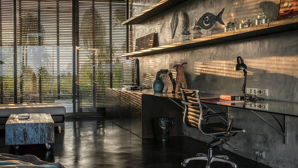 Villa Mana - Office features